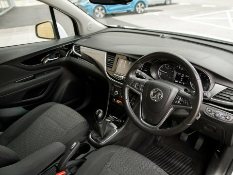 Vauxhall Mokka X Hatchback White #4