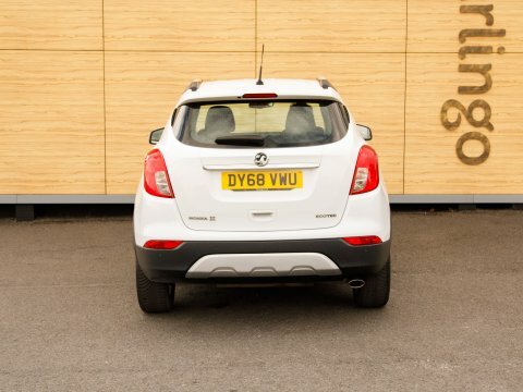 Vauxhall Mokka X Hatchback White #6