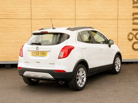 Vauxhall Mokka X Hatchback White #2