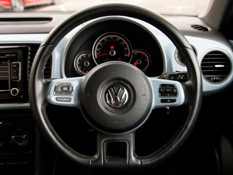 Volkswagen Beetle Beetle Sport Tdi Black #20