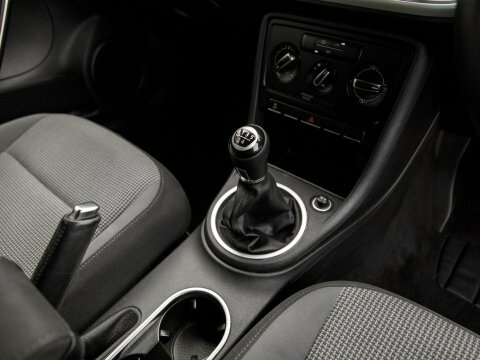 Volkswagen Beetle Beetle Sport Tdi Black #27