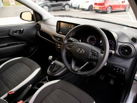 Hyundai I10 Hatchback Brown #4