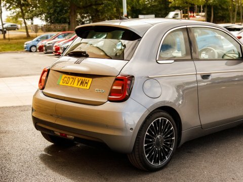 Fiat 500E 42Kwh La Prima Hatchback 118 Ps Grey #8