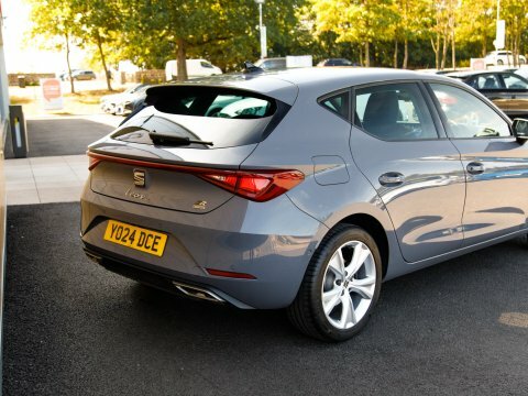 Seat Leon 1.5 Etsi Mhev Fr Estate Hybrid Dsg Grey #8