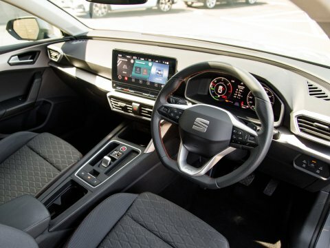 Seat Leon 1.5 Etsi Mhev Fr Estate Hybrid Dsg Grey #4