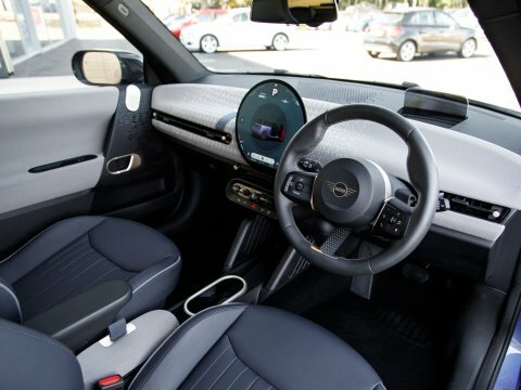 Mini Hatch Hatchback GV24EEA Blue #4