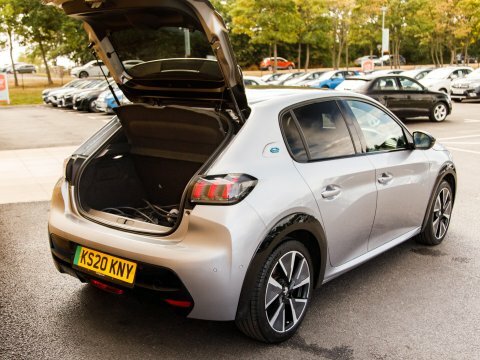 Peugeot 208 1.5 Bhdi 100 Bhp Allure Grey #38