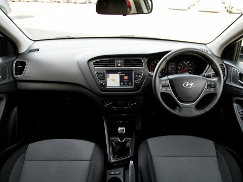 Hyundai I20 Hatchback White #3