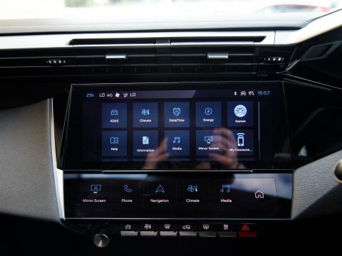 Peugeot 408 1.2 Puretech Allure Premium Eat8 2023 Grey #24