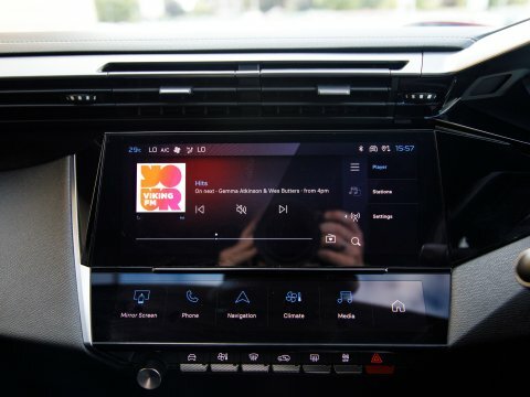 Peugeot 408 1.2 Puretech Allure Premium Eat8 2023 Grey #30