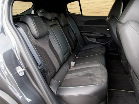 Peugeot 408 1.2 Puretech Allure Premium Eat8 2023 Grey #40