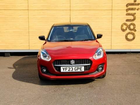 Suzuki Swift Hatchback Red #5