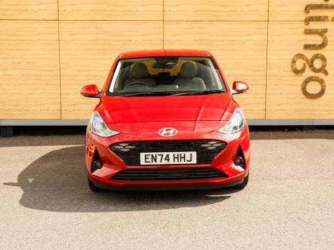 Hyundai I10 Hatchback Red #5