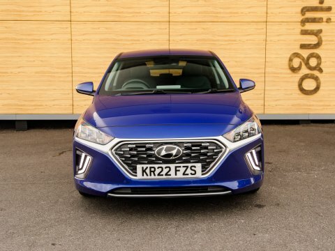 Hyundai Ioniq Saloon Blue #5