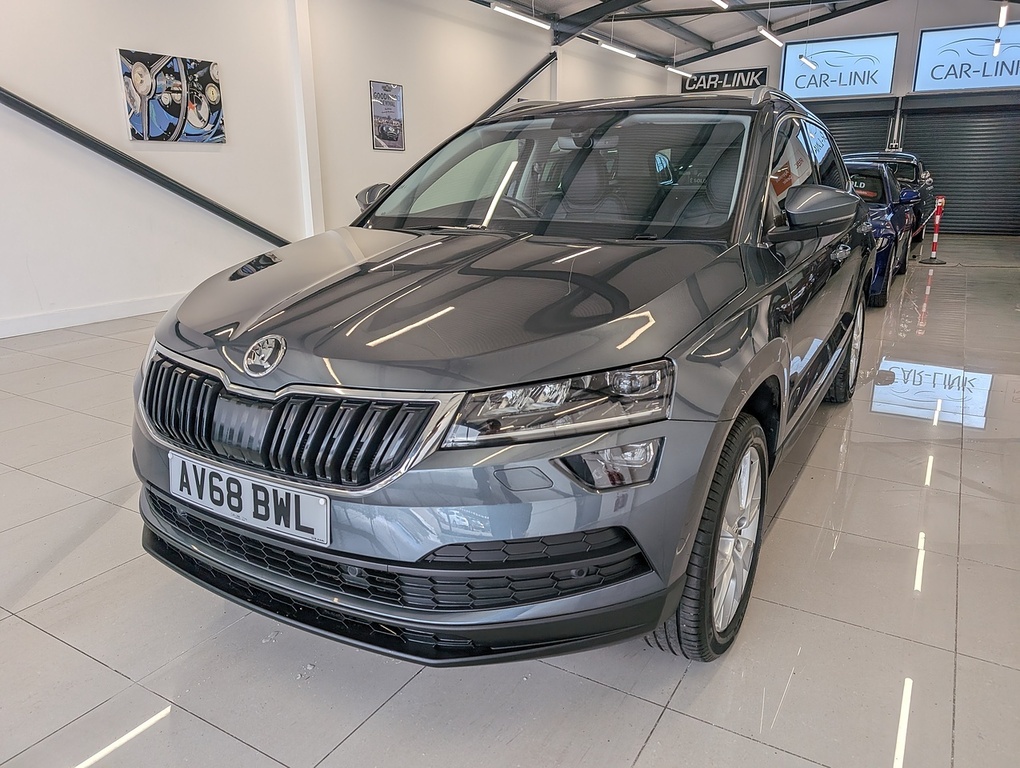 Skoda Karoq Tsi Se L AV68BWL Grey