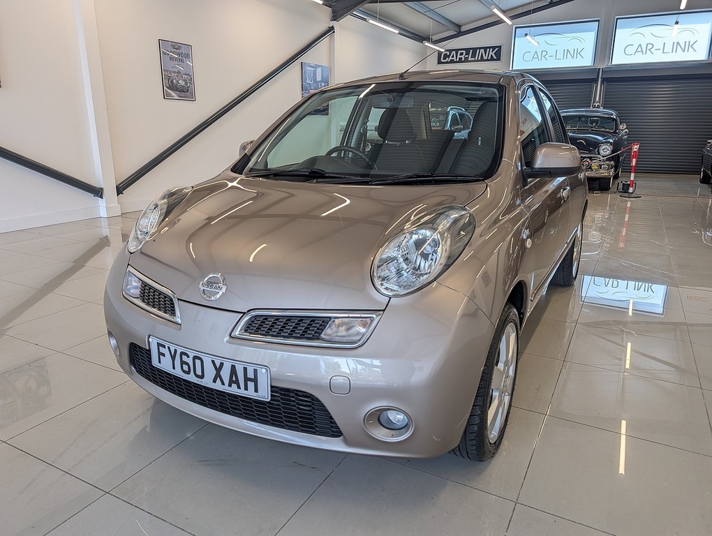 Nissan Micra N-tec Beige