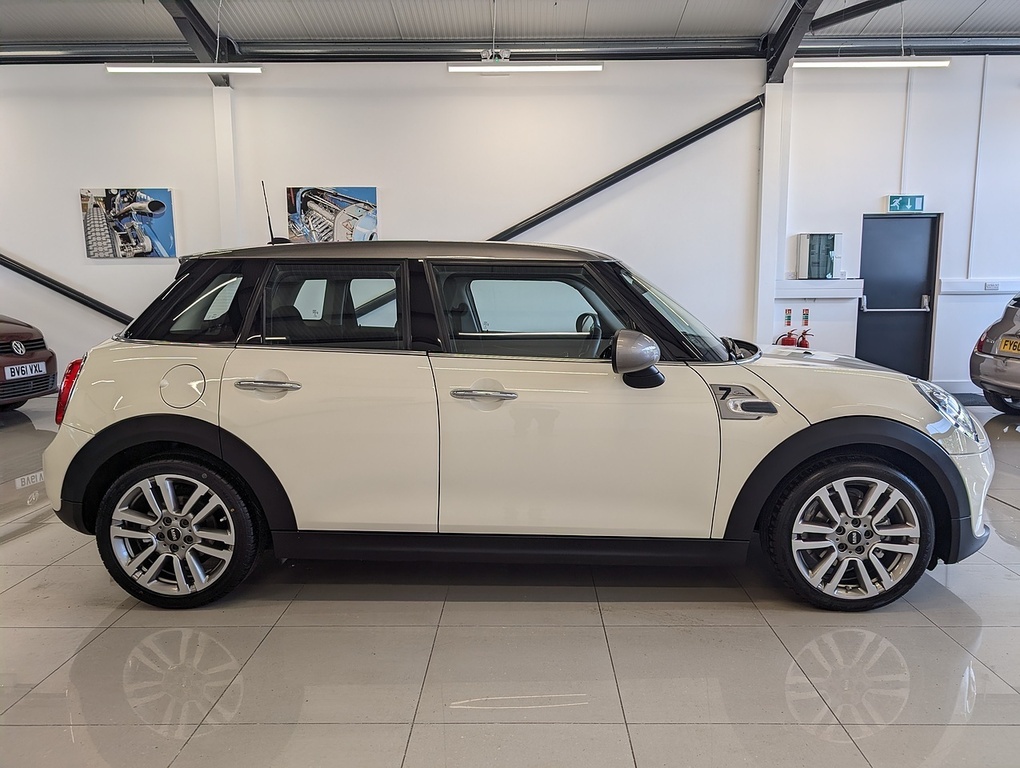 Mini Hatch Cooper Seven FD18FZY White #5