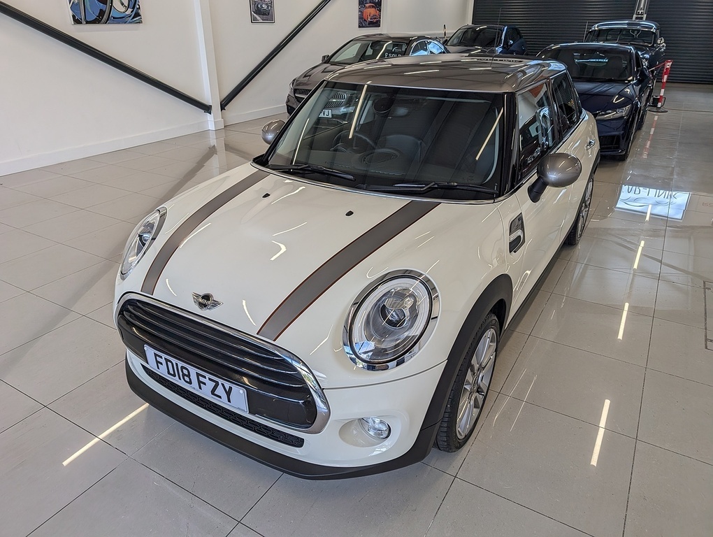 Mini Hatch Cooper Seven FD18FZY White #2