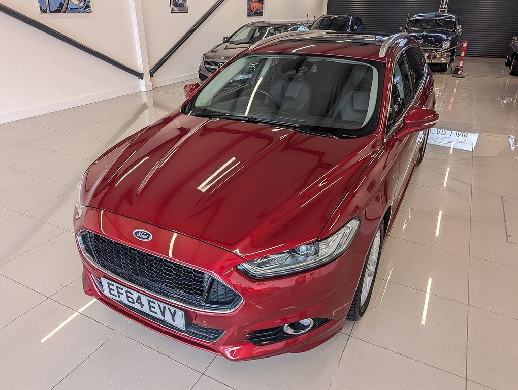Ford Mondeo Tdci Titanium Red #2