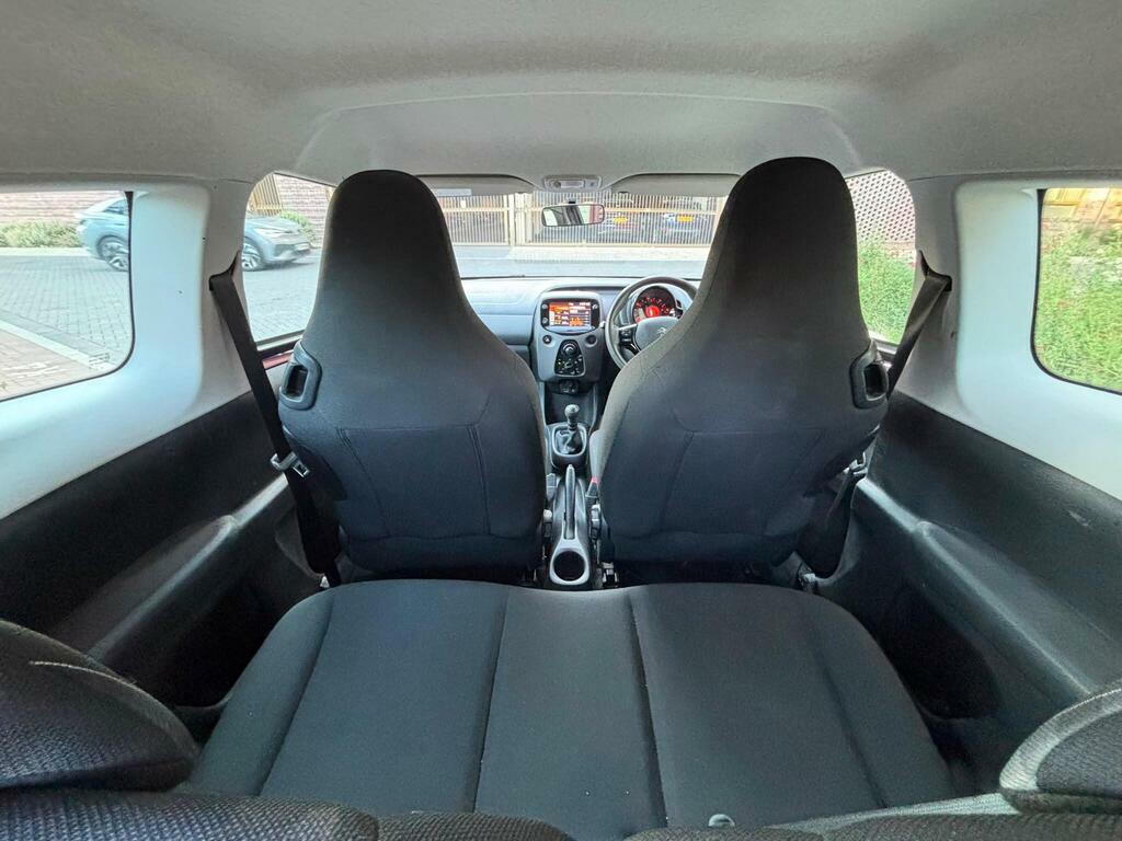 Peugeot 108 Collection Top Black #41