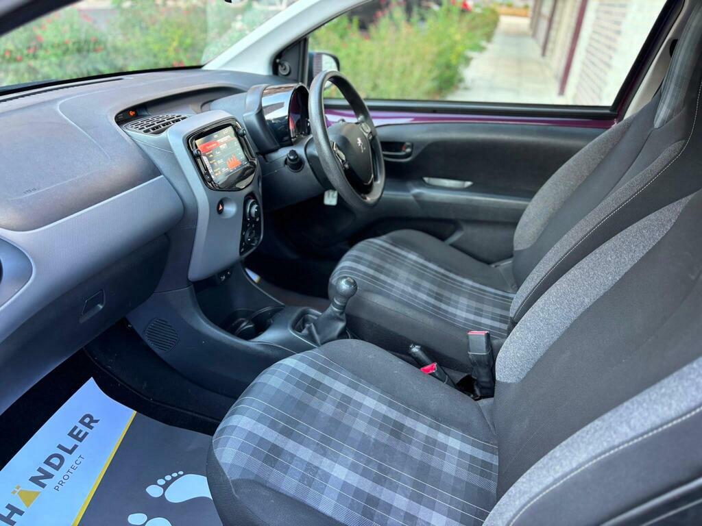 Peugeot 108 Collection Top Black #36