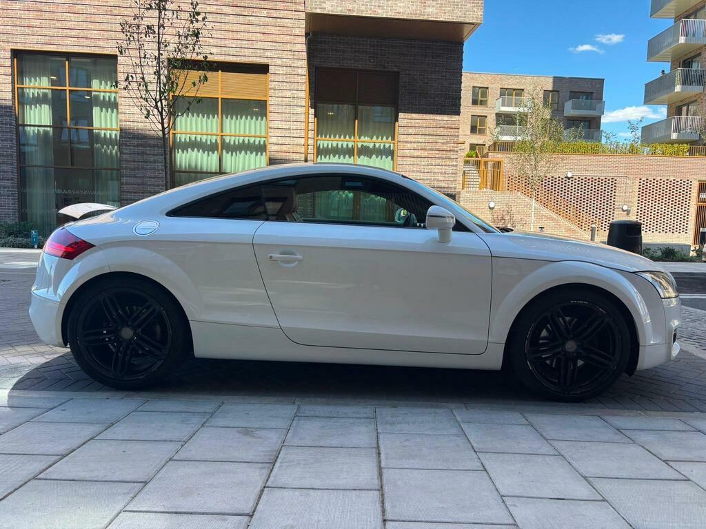 Audi TT 2.0 Tdi Sport Quattro Euro 5 Black #26
