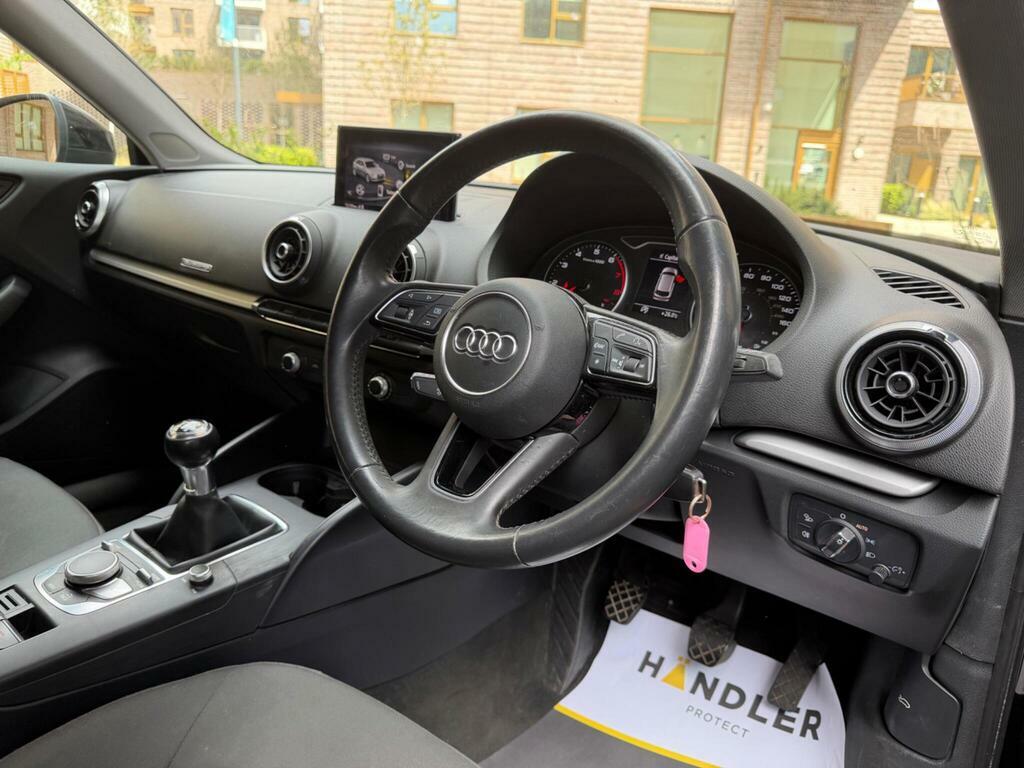 Audi A3 1.0 Tfsi 30 Se Technik Sportback Euro 6 S S Black #4
