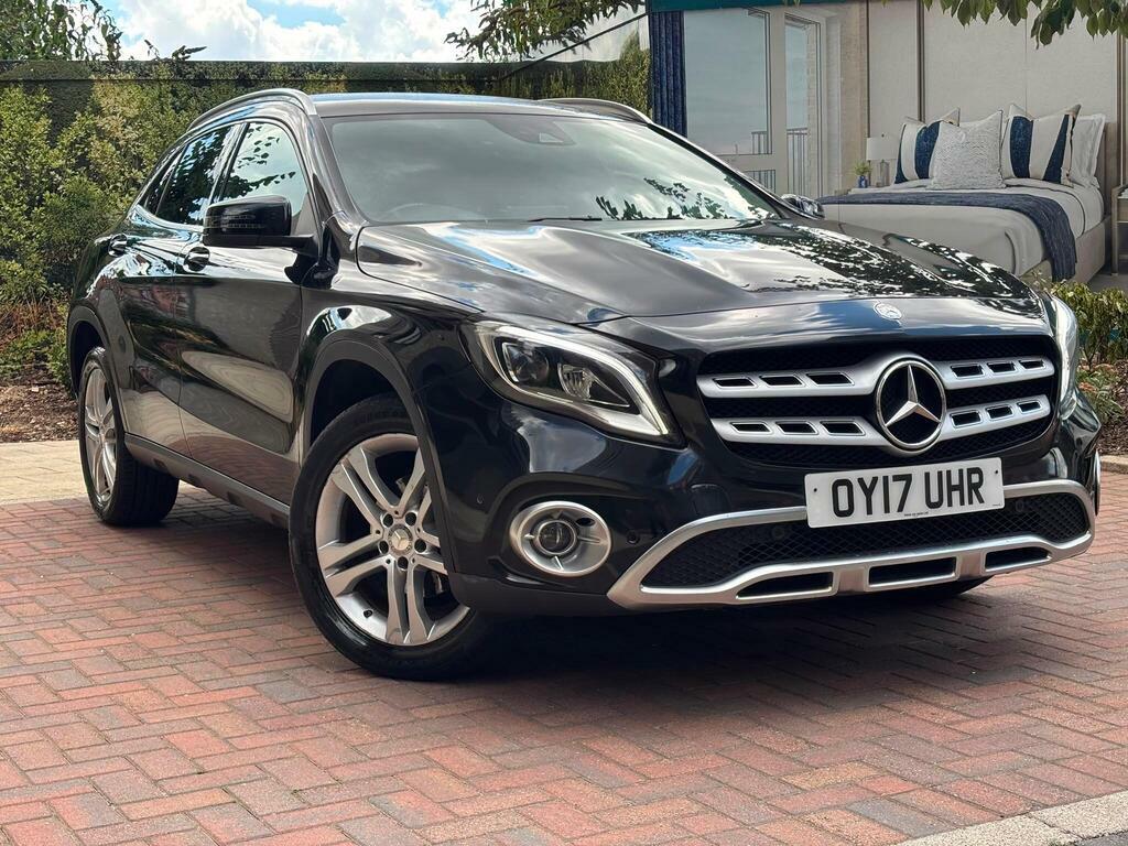Mercedes-Benz GLA Class 2.1 Gla200d Sport Premium 7G-dct Euro 6 S S Black