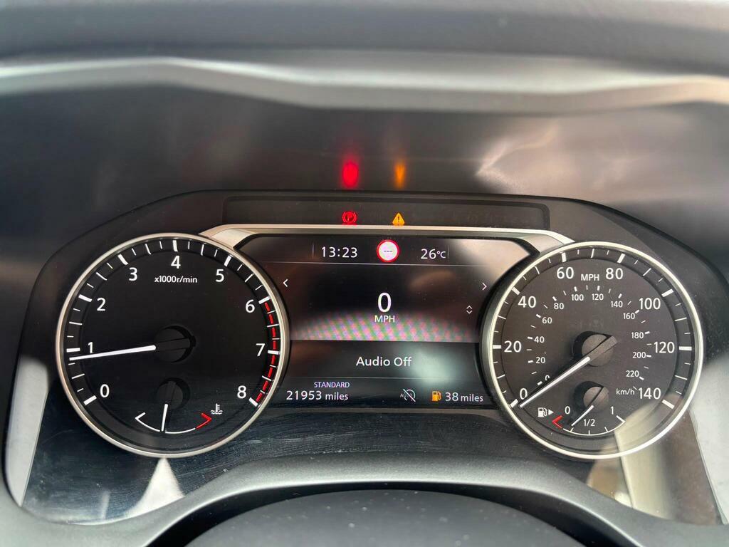 Nissan Qashqai N-connecta Black #49