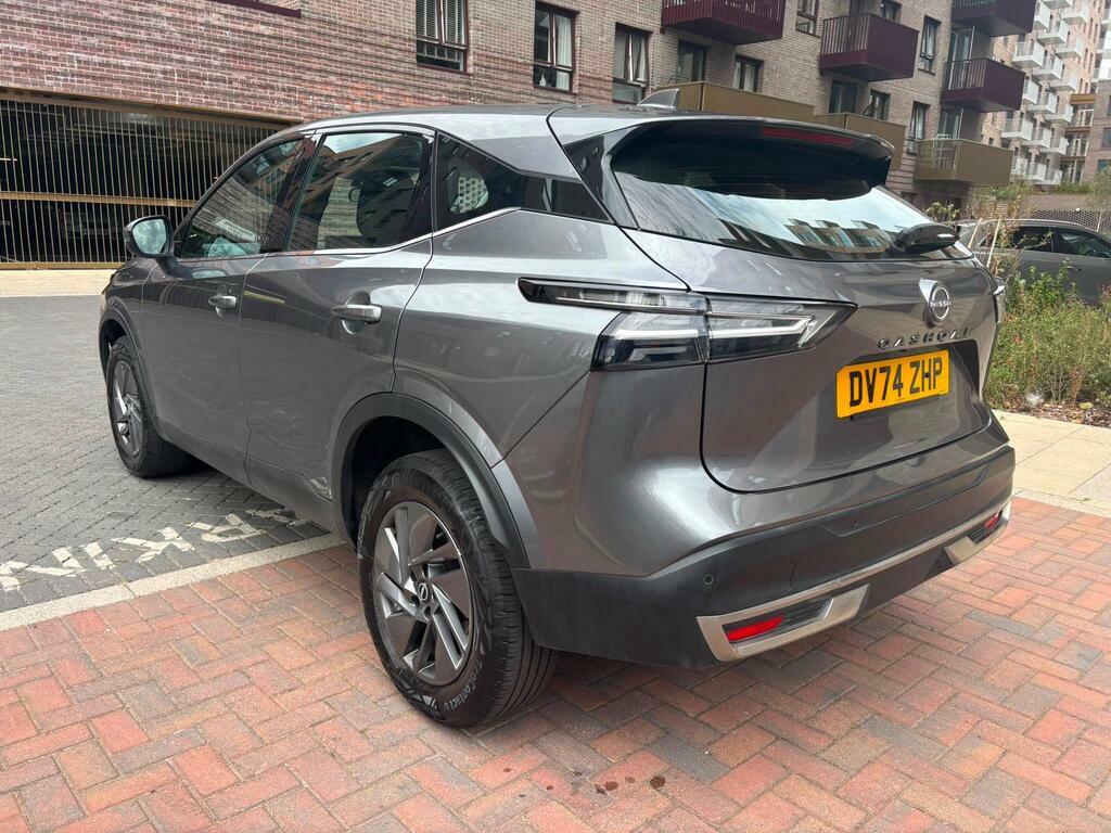 Nissan Qashqai 1.3 Dig-t Mhev Acenta Premium Euro 6 S S Grey #2