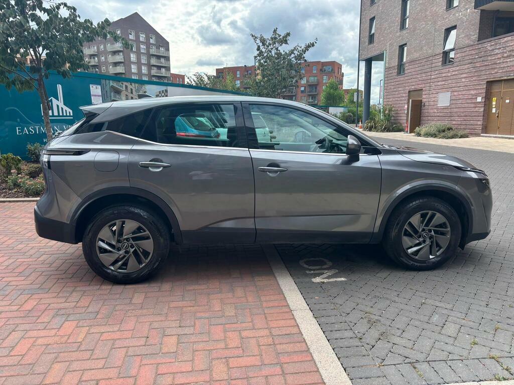 Nissan Qashqai N-connecta Black #26