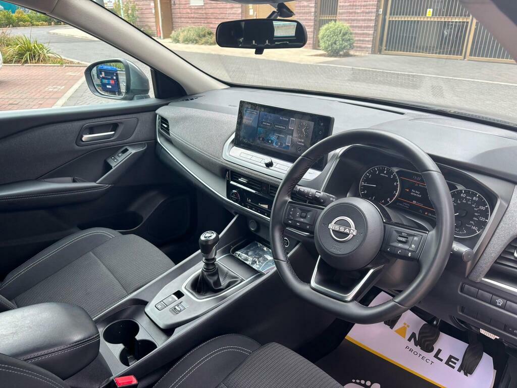 Nissan Qashqai N-connecta Black #29