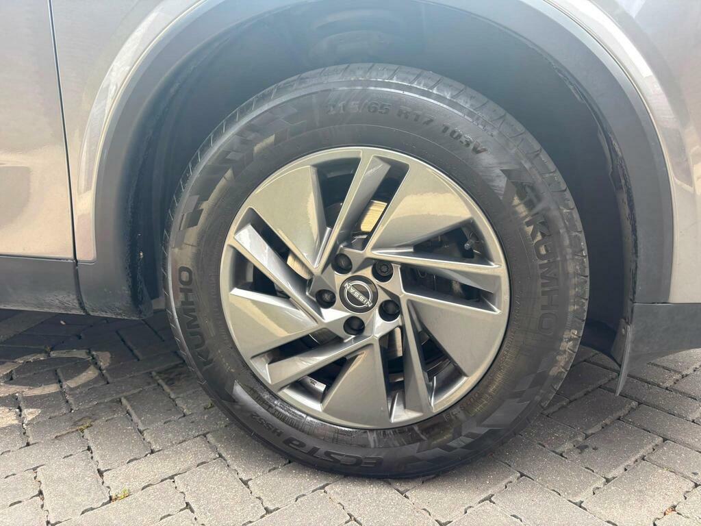 Nissan Qashqai N-connecta Black #40