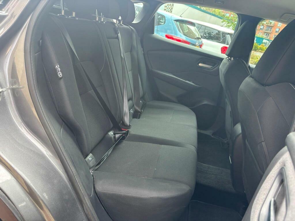 Nissan Qashqai N-connecta Black #33
