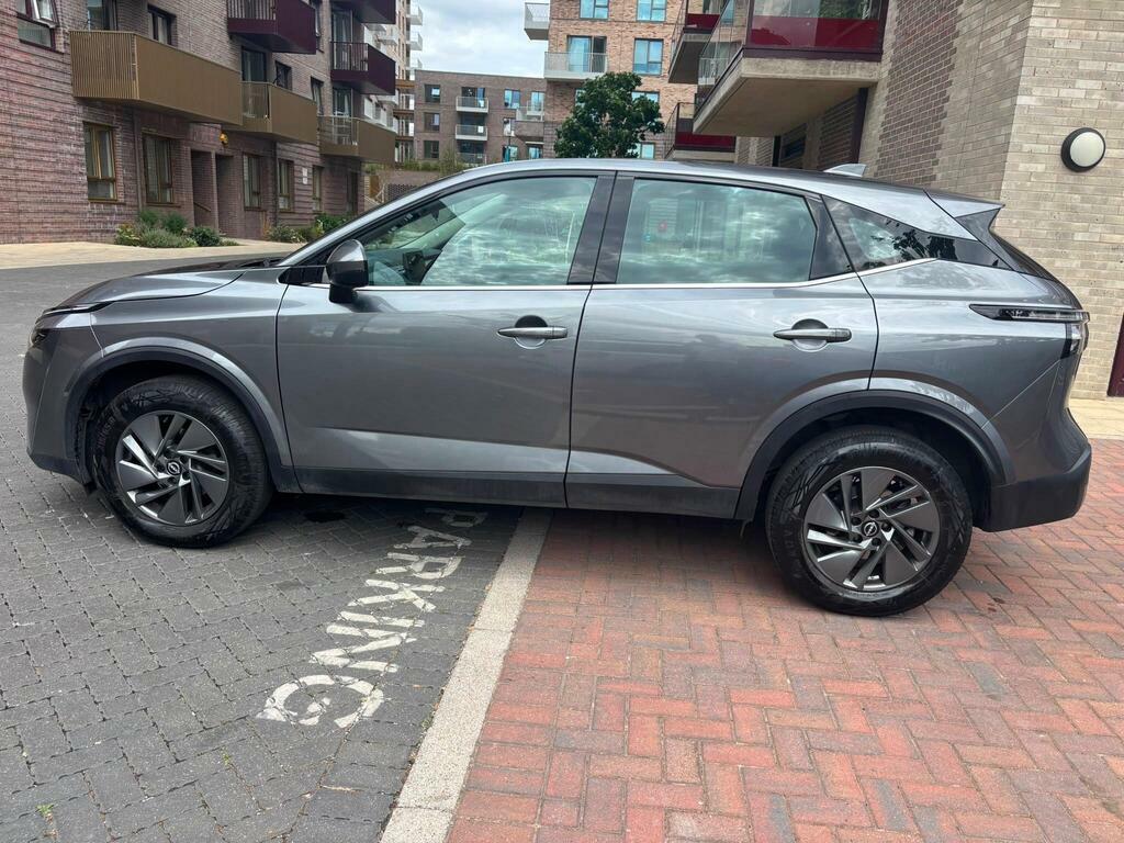 Nissan Qashqai N-connecta Black #24