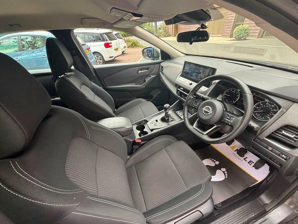 Nissan Qashqai N-connecta Black #30