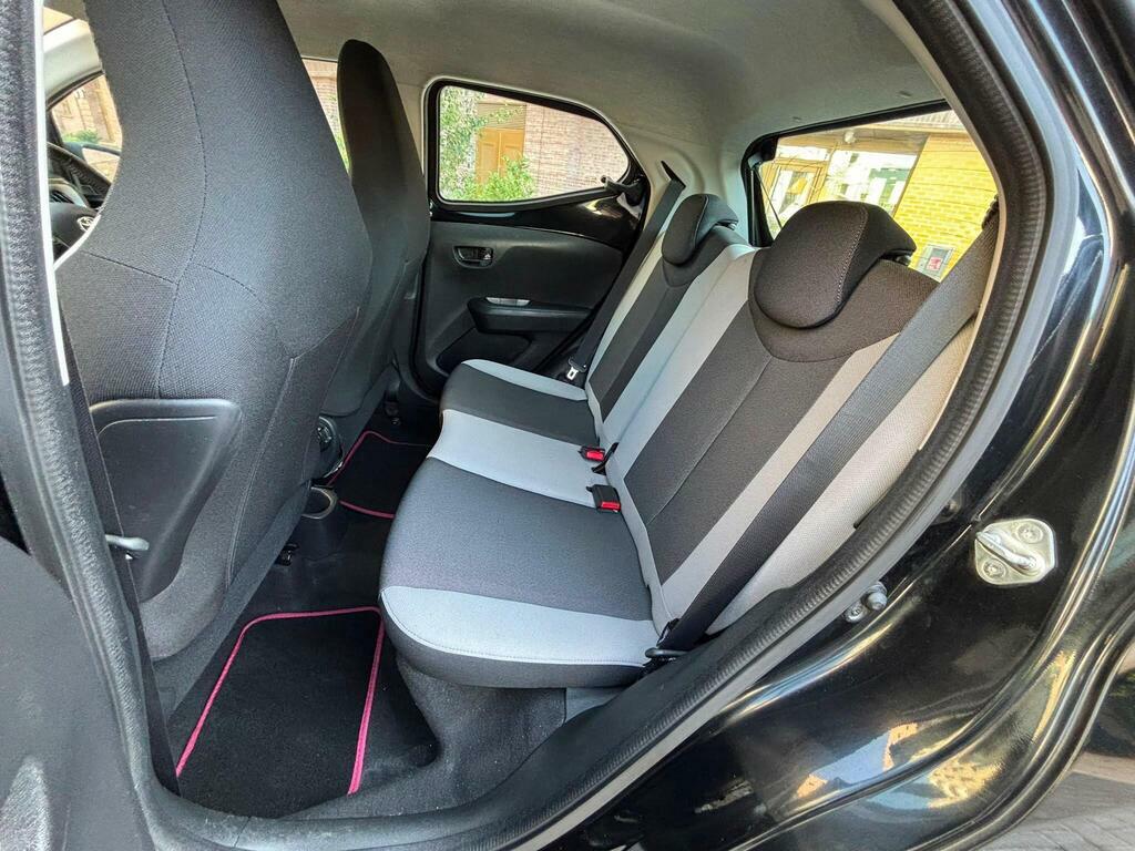 Toyota Aygo 1.0 Vvt-i X-cite 2 X-shift 69 Bhp Blue #31