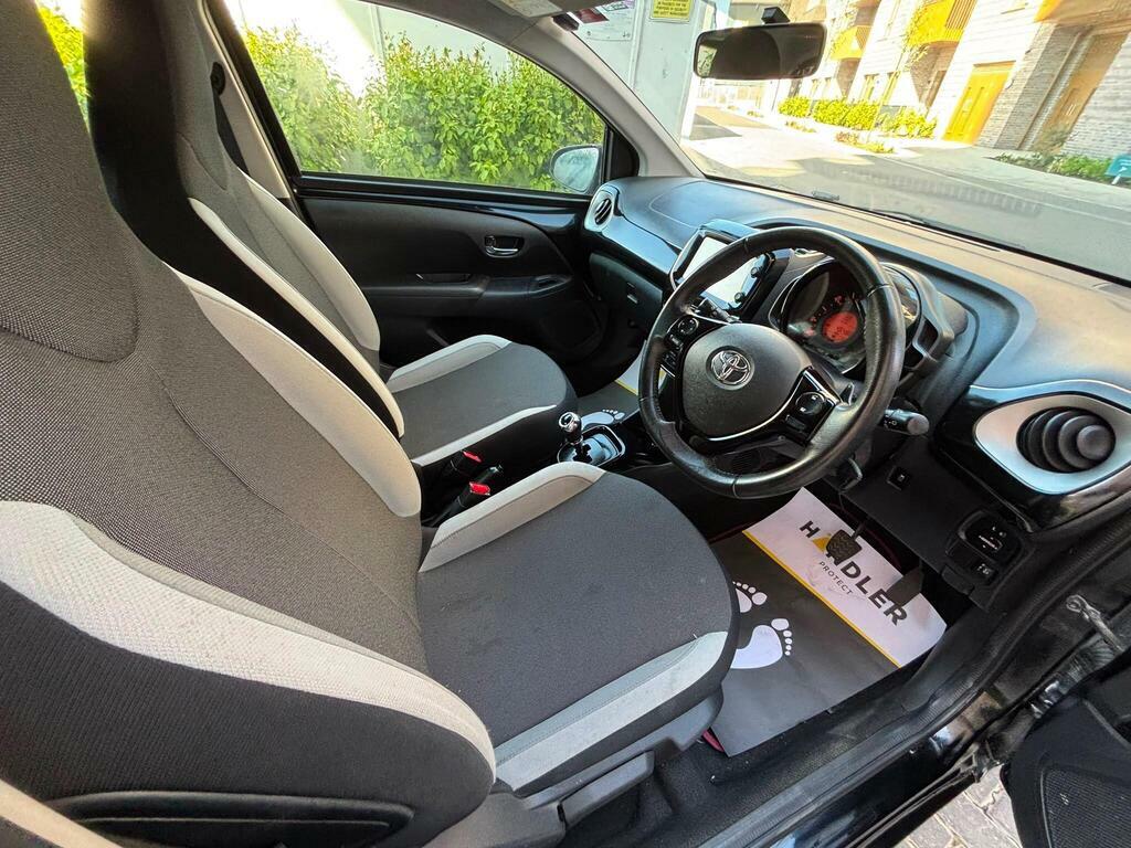 Toyota Aygo 1.0 Vvt-i X-cite 2 X-shift 69 Bhp Blue #29