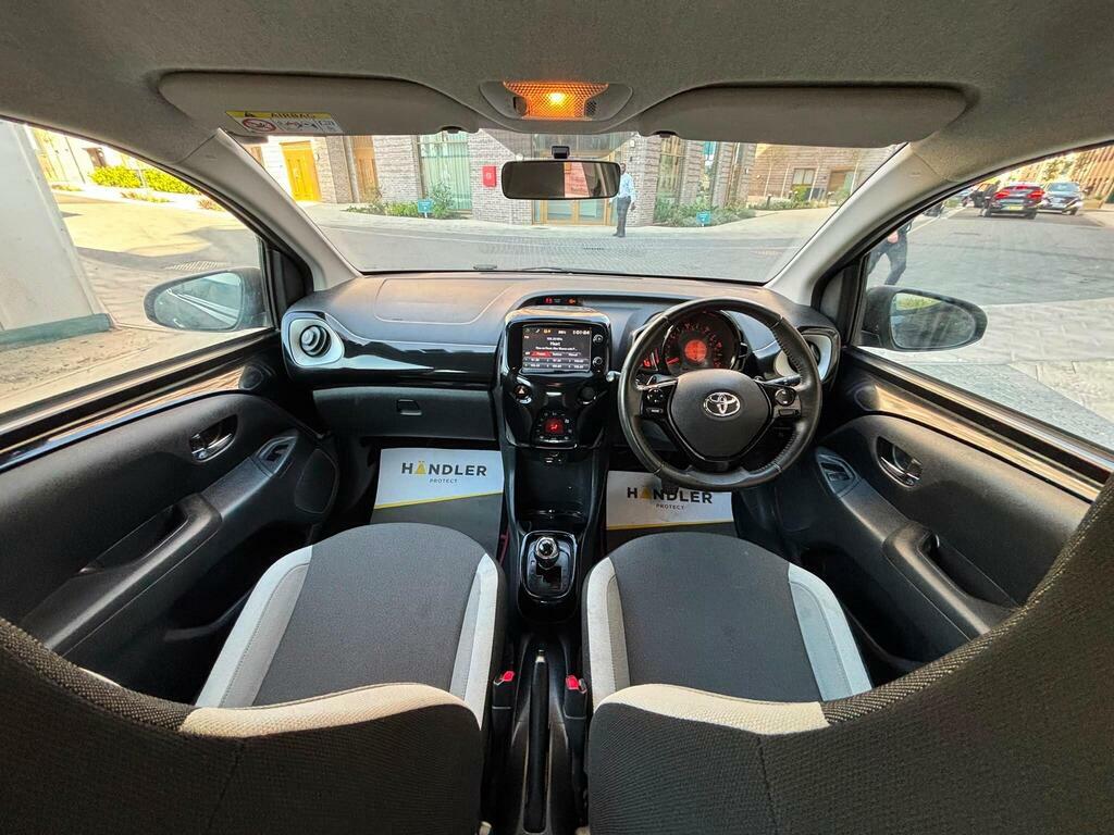 Toyota Aygo 1.0 Vvt-i X-cite 2 X-shift 69 Bhp Blue #28