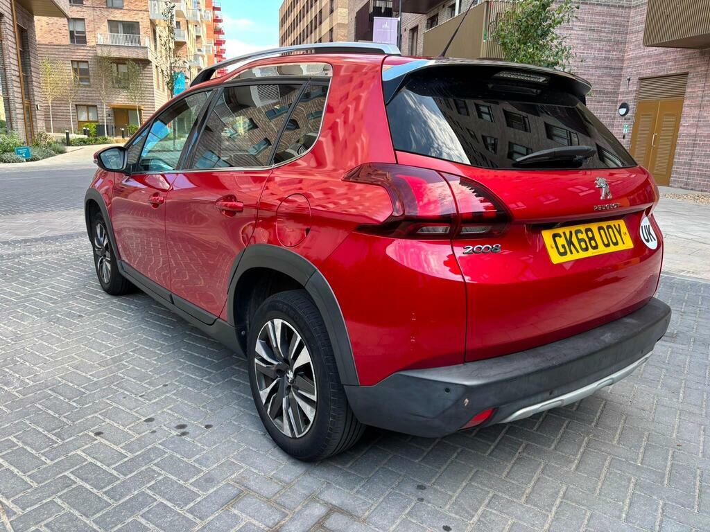Peugeot 2008 1.5 Bluehdi 100 Allure Premium Red #7