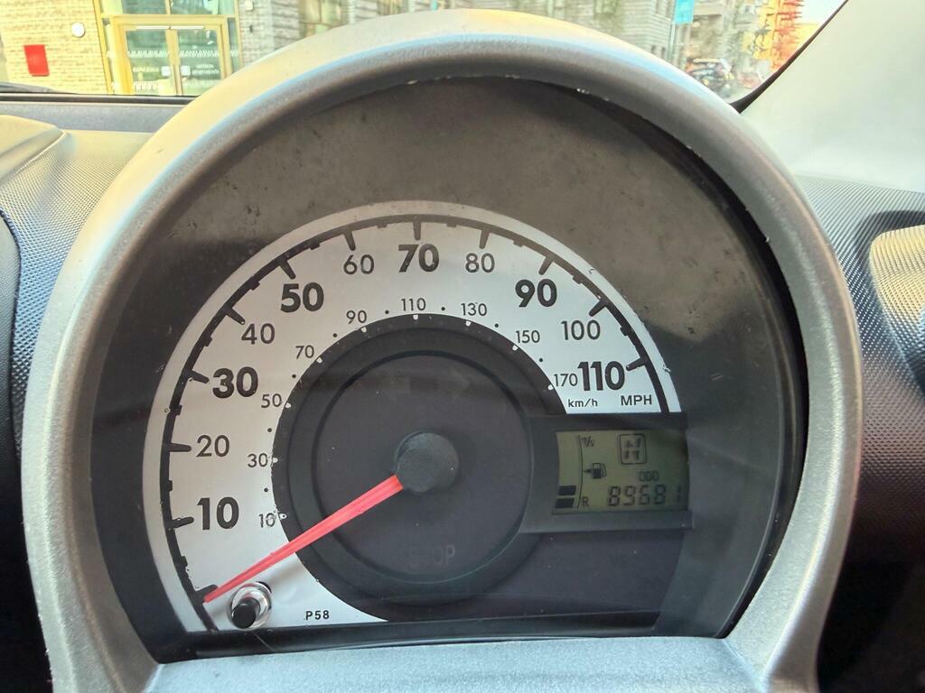 Peugeot 107 1.0 12V Envy Euro 5 White #21