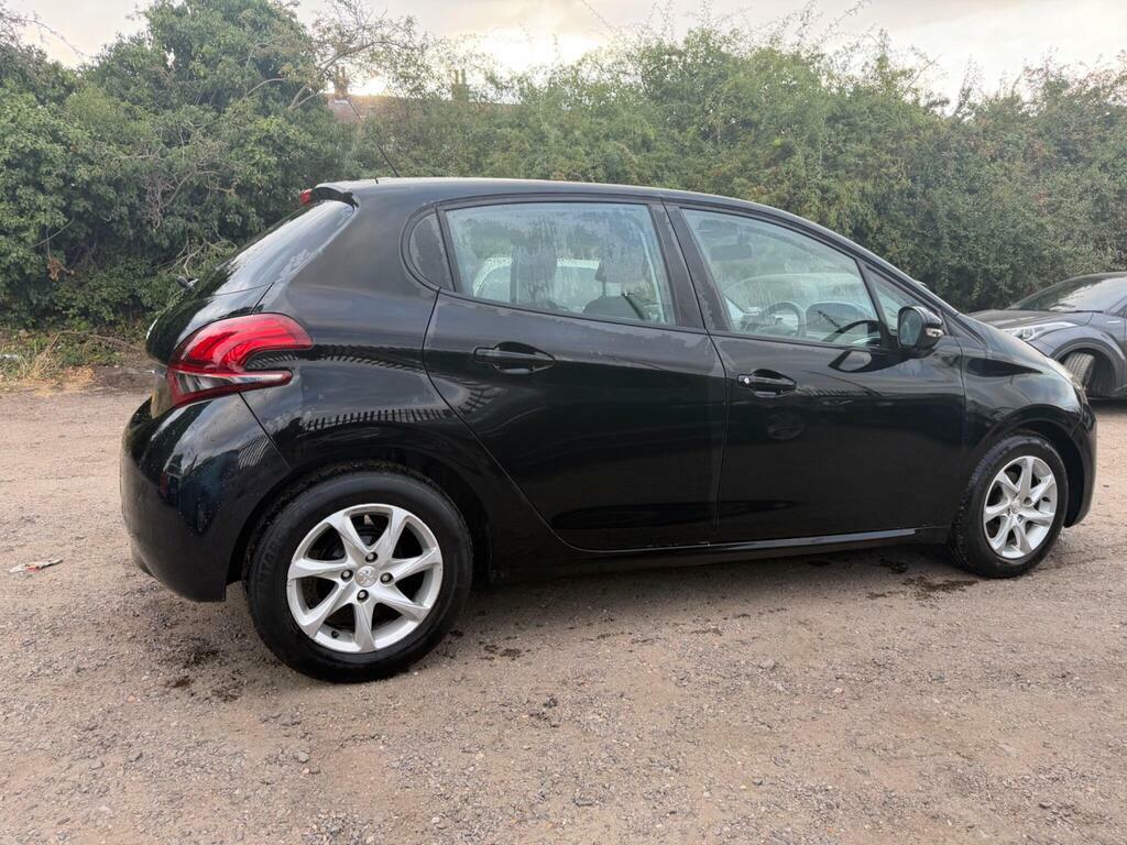 Peugeot 208 1.2 Puretech Active Euro 6 Black #6
