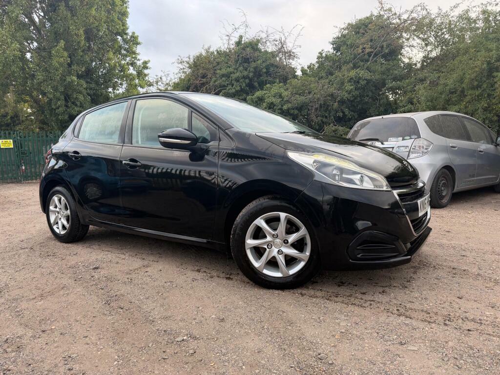 Peugeot 208 1.2 Puretech Active Euro 6 Black #4