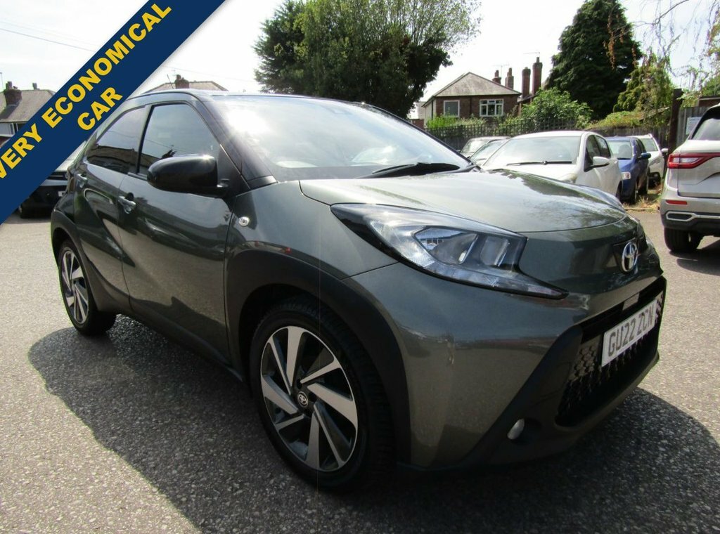Toyota Aygo X 1L Edge Green