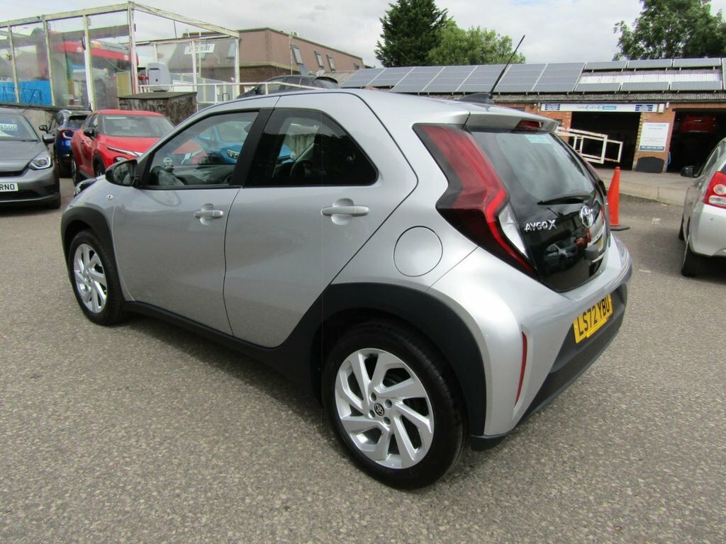 Toyota Aygo X 1L Pure Silver #6