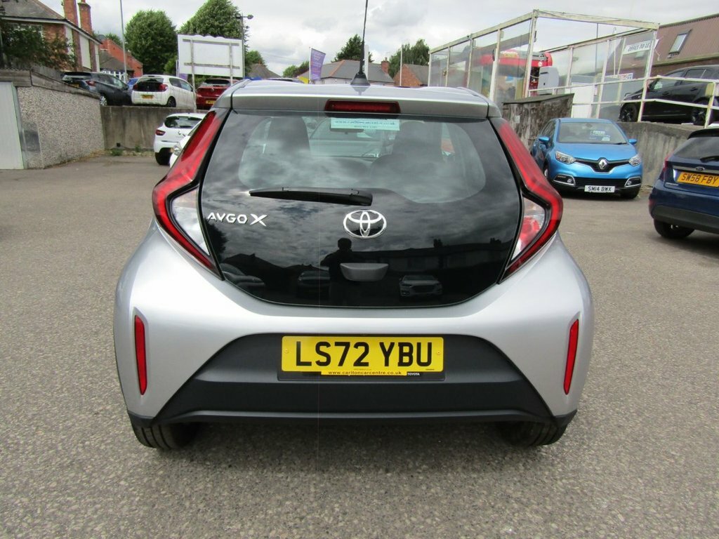 Toyota Aygo X 1L Pure Silver #5