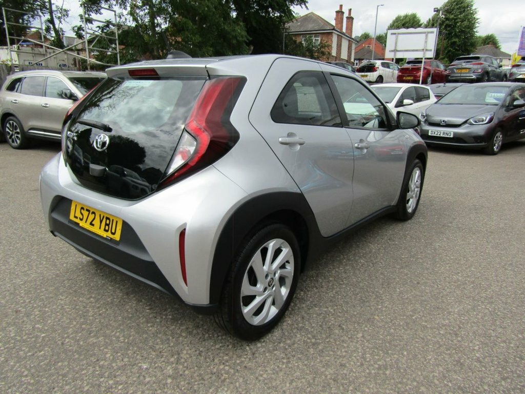 Toyota Aygo X 1L Pure Silver #4