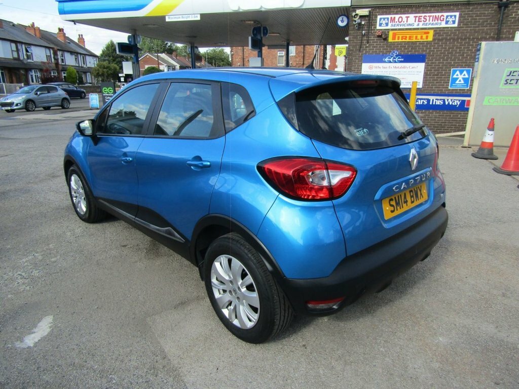 Renault Captur 0.9L Expression Blue #5