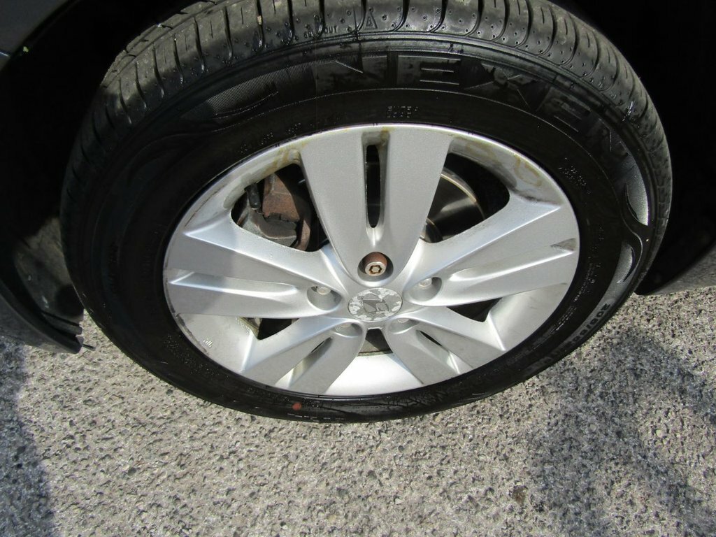 Hyundai Ix20 1.6 Style Hatchback Euro 5 123 Bh White #8