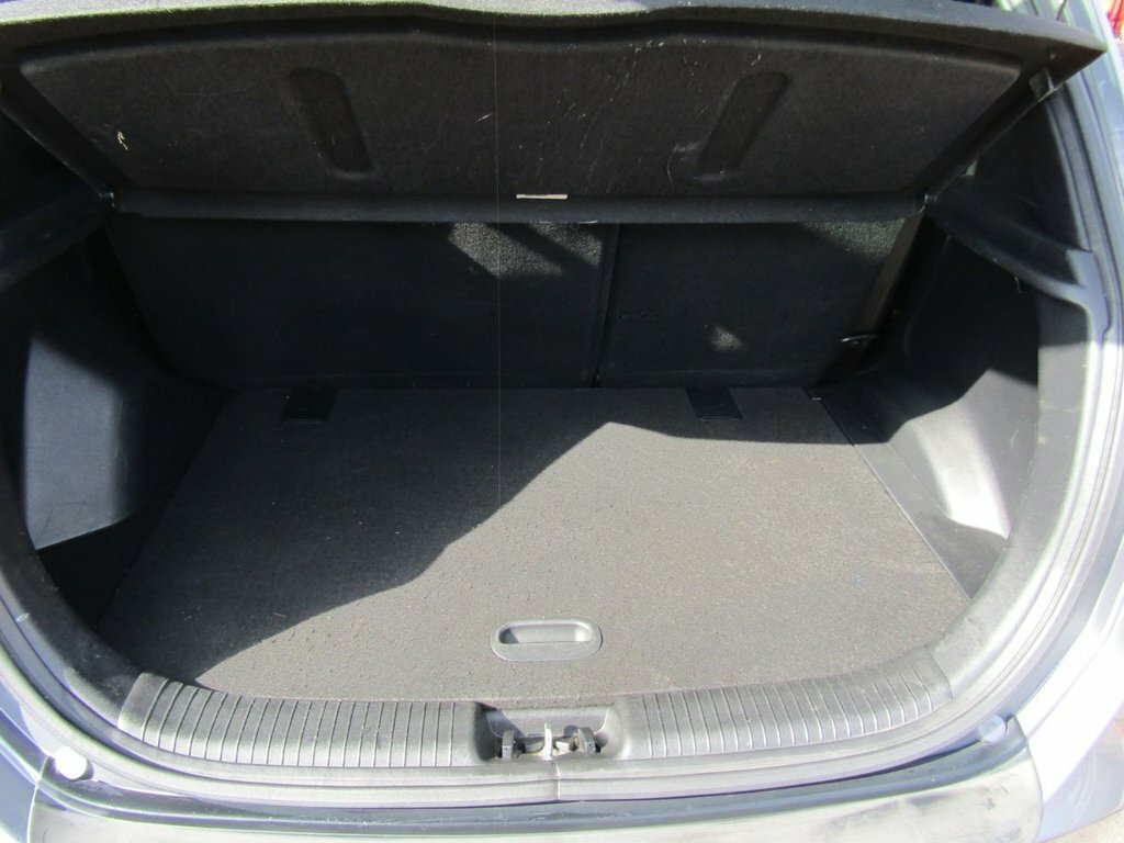 Hyundai Ix20 1.6 Style Hatchback Euro 5 123 Bh White #14